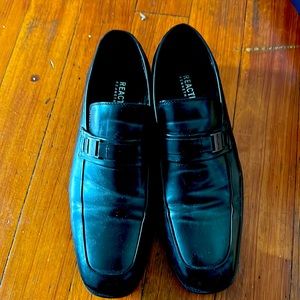 Kenneth Cole Dress Shoe in Black size 10.5